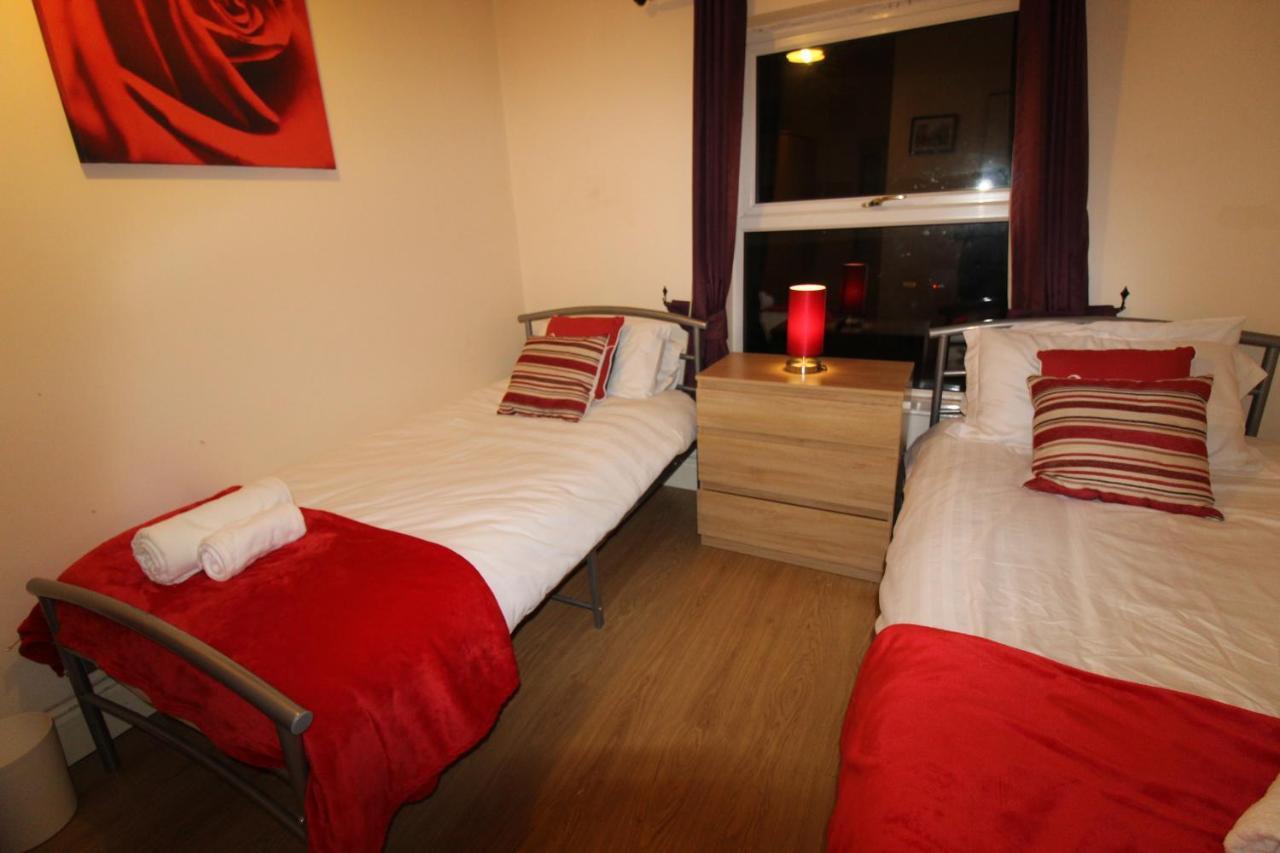 Staveley House Hotel ภายนอก รูปภาพ