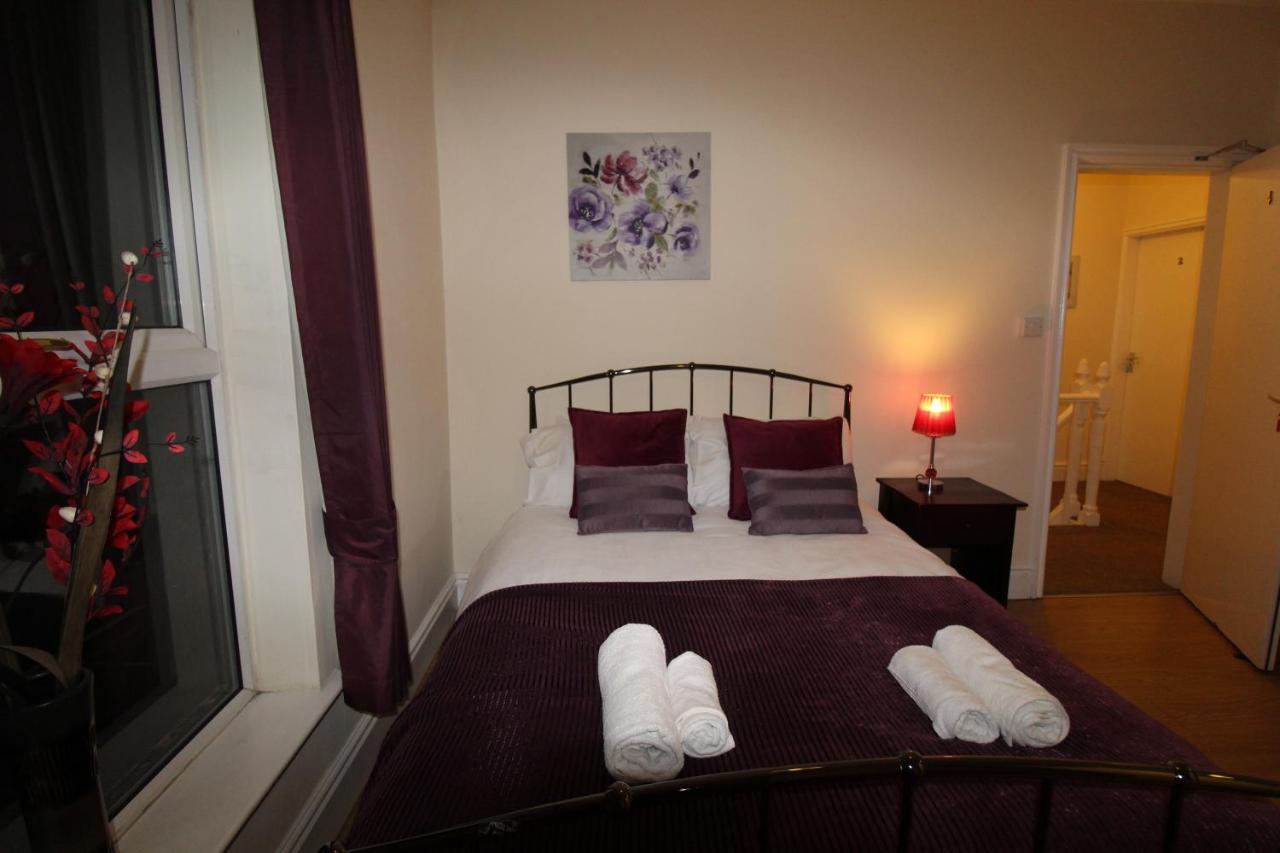Staveley House Hotel ภายนอก รูปภาพ